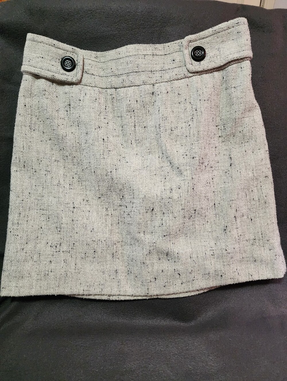 Outback Red light gray tweed or wool-blend speckled mini skirt, SZ 4